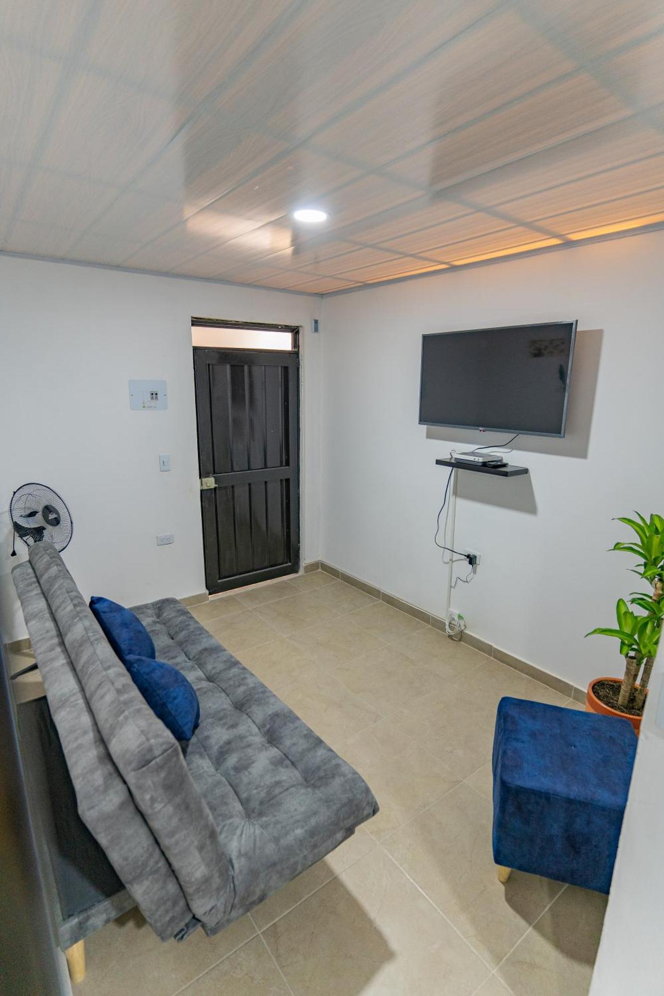 Denier House Guabinal Apto 1 * Ibague